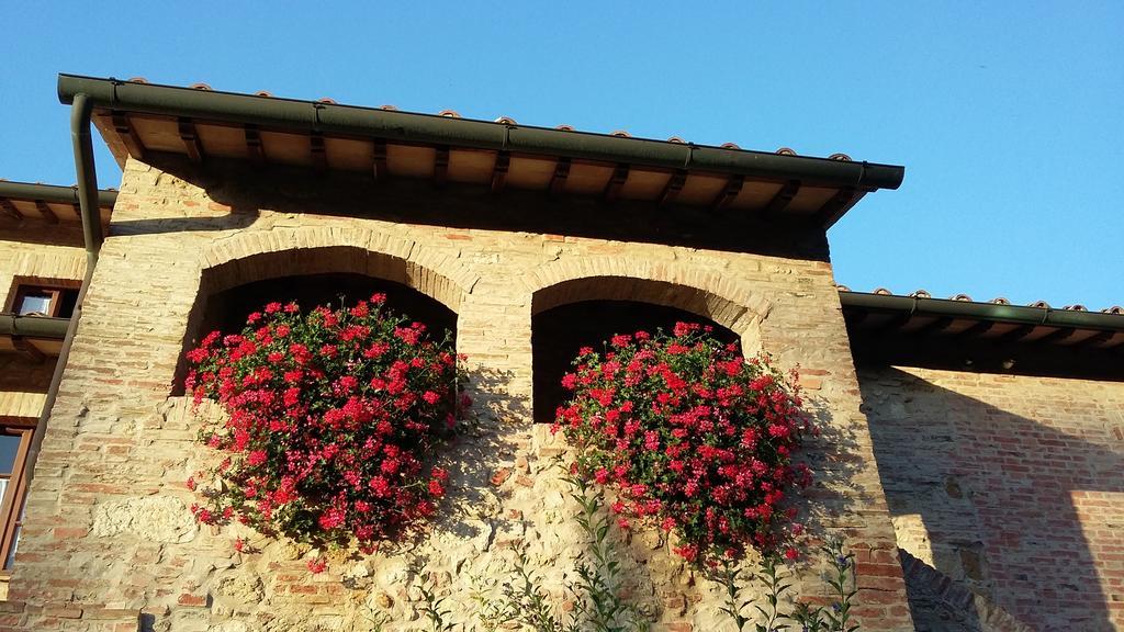 הוילה Montepulciano Stazione Frateria Di San Benedetto מראה חיצוני תמונה